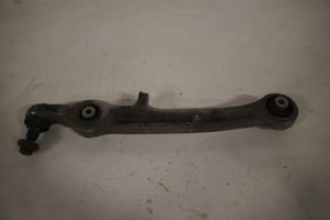 17825789 – 4F0407151A – Draagarm onder links-voor