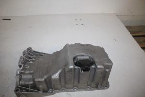 17805749 – 06B103603AH – Carterpan