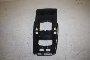 17807868 – 8V1864261C6PS – Afdekplaat diversen