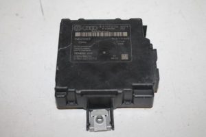 17802900 – 8J0907273A – Bandenspanning module