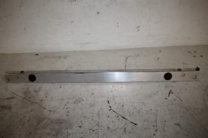 17814565 – 4M0802507B – Steun (diversen)