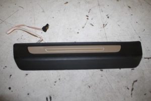 17824768 – 4M0947417 – Einstiegleiste links