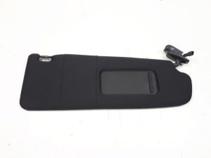 21015901 – 8N8857552A15F – Zonneklep