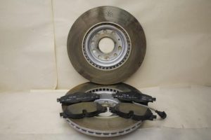 17797936 – 5C0615301B – Front brake disc