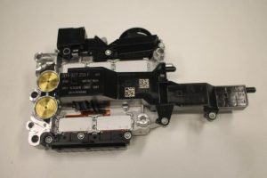 17828996 – 8K9927156B – Computer Automatische Bak