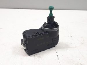 21477173 – 1J0941295B – Headlight motor