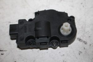 17814335 – 8R0820510 – Kachelklep Motor