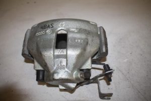 17806790 – 8E0615123A – Bremszange links vorne