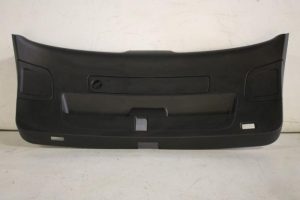 17830869 – 4G9867979E6PS – Tailgate trim