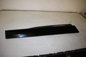 17832129 – 4KE853959AY9T – Portierbeschermers 4deurs links-voor