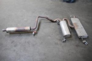 17830125 – 5Q0253409AL – Uitlaat Midden+Einddemper