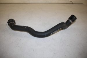 17829933 – 8K0121101AD – Kühlerschlauch