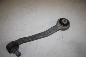 17827054 – 8K0407510A – Draagarm boven rechts-achter