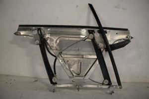 17813151 – 8N0837462 – Window mechanism 2-door, front right