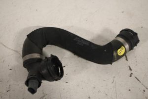 17815191 – 4H0121055AG – Kühlerschlauch