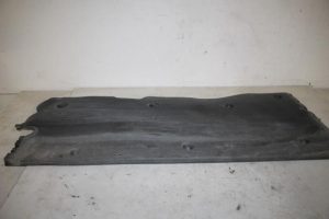 17822774 – 5WA825202D – Beschermplaat bodem