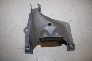 17804948 – 4G0399059A – Steun (diversen)