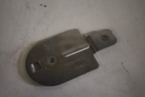 17820834 – 5C0951227B – Steun (diversen)