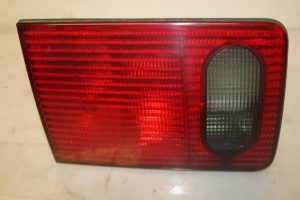 17794587 – 4D0945093E – Taillight, left