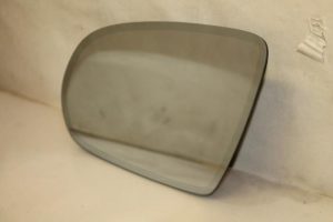 17799774 – 4H0857535C – Mirror glass, left