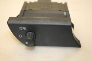 17796243 – 8E2919094C5PR – Light switch