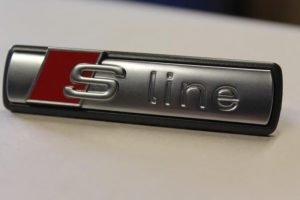 17786501 – Embleem