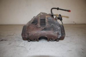 17831614 – 4B0615124 – Remklauw (Tang) rechts-voor