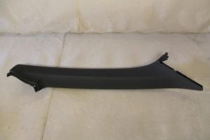 17793566 – 8F0867234BEF1 – Stijl rechts-voor