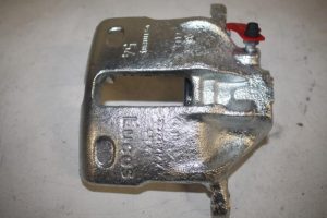 17804206 – 443615123F – Remklauw (Tang) links-voor