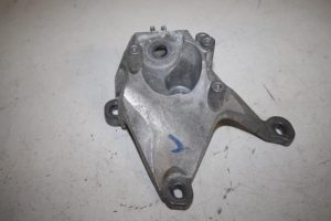 17803854 – 4H0399113E – Getriebe Halterung