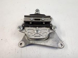 22315516 – 8W0399118D, 8W0399156AR – Getriebe Halterung