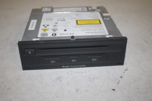 17805740 – 8V0035021C – Regeleinheit Multi Media