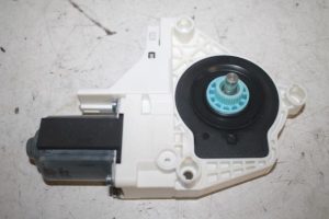 17806434 – 8K0959811A – Door window motor