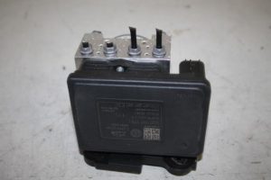 17815959 – 5Q0614517K – ABS Pomp