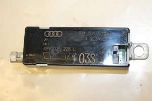 17797438 – 4F9035225L – Antenne Versterker