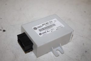 17821744 – 4F0907274 – Bandenspanning module