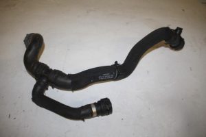 17826517 – 8R0121049B – Kühlerschlauch