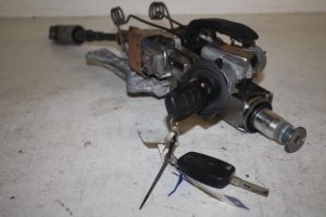 17806948 – 8E0419502D – Stuurkolom Huis