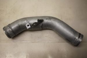 17796450 – 078133610C – Intercooler Buis