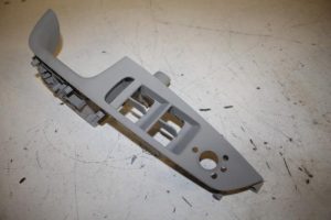 17816032 – 4G8867171AET1 – Handgreep