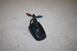 17804566 – 8R0035503E – GPS antenna