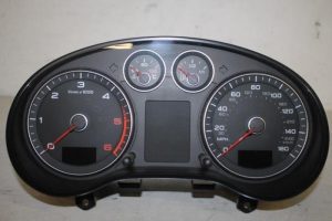 17819427 – 8P0920952A – Instrumentenbrett