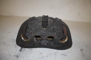 17817943 – 4E0615123 – Remklauw (Tang) links-voor