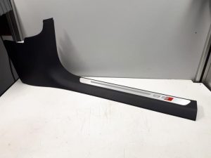 21279060 – 4H1867272A6PS – A-stijl Afdekkap rechts