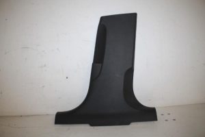 17810730 – 4G0867240A4PK – Stijl midden-rechts