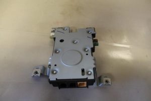 17793049 – 8P4035225A – Antenne Versterker