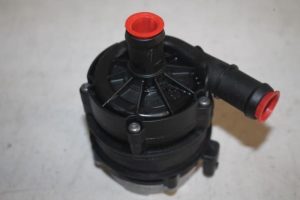 17805828 – 04L965567 – Waterpomp
