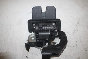 17805983 – 8K9827505A – Slotmechaniek Achterklep