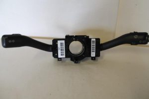 17790376 – 8L0953513G01C – Steering column stalk