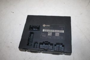 17821422 – 4H0959760D – Computer stoel